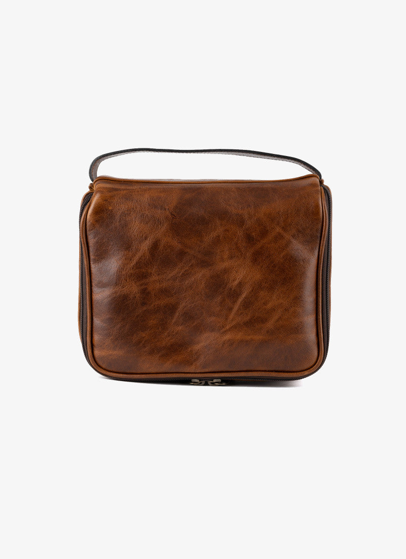 Donald Wash Kit in Titan Milled Honey by Moore & Giles
