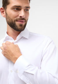 'Performance Shirt' in White - Slim Fit Dress Shirt with Kent Collar by Eterna 1863
