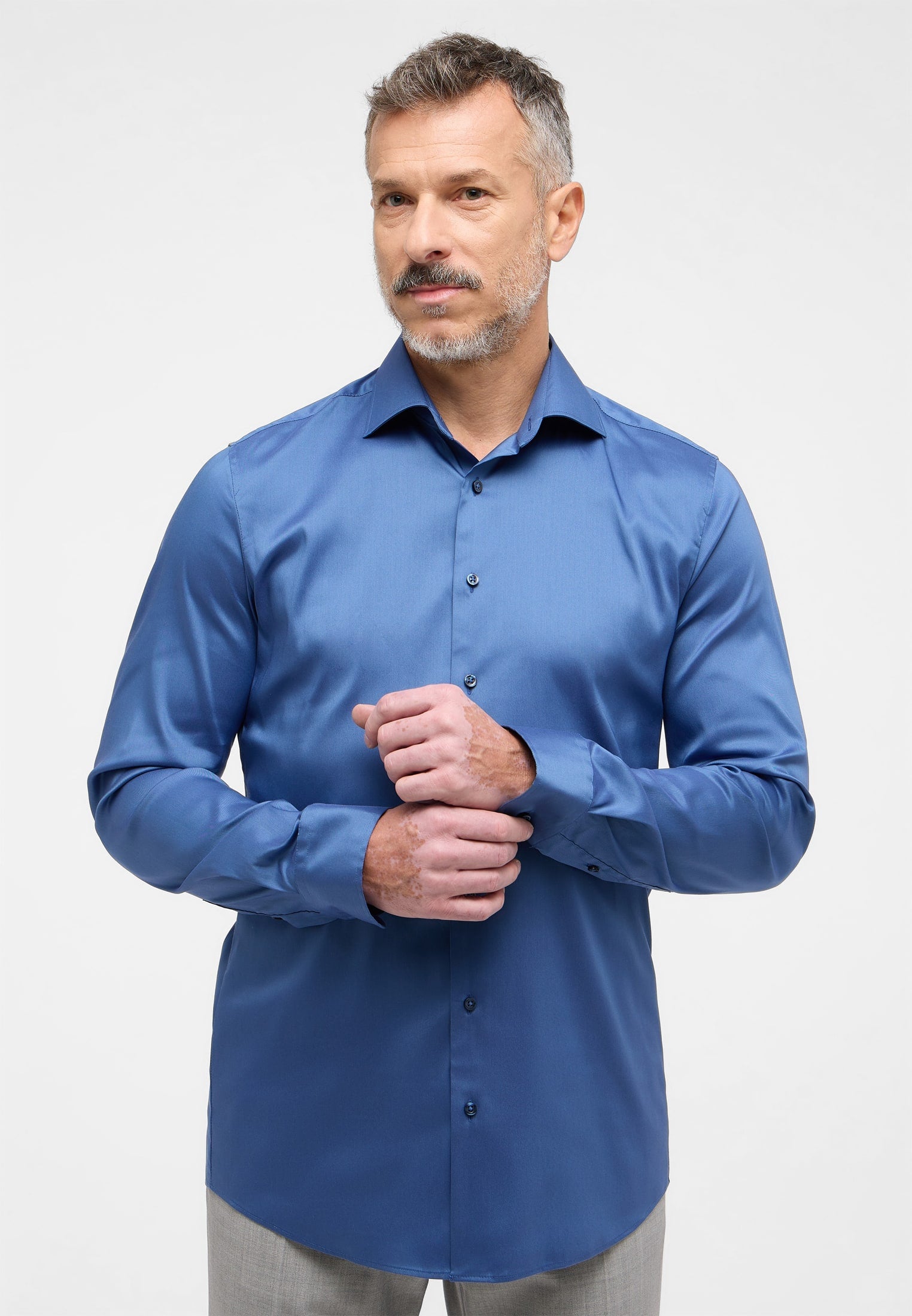 'Performance Shirt' in Ocean - Slim Fit Dress Shirt with Kent Collar by Eterna 1863