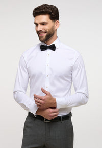 'Soft Luxury Shirt' In White - Slim Fit - Two Ply Cotton Twill Everyday Shirt with Cutaway Collar by Eterna 1863