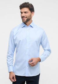 'Luxury Shirt' in Sky Blue - Modern Fit - Two Ply Cotton Twill Dress Shirt with Kent Collar by Eterna 1863