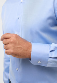 'Cover Shirt' In Blue - Modern Fit - Opaque Half Ply Cotton Twill Shirt with Kent Collar by Eterna 1863