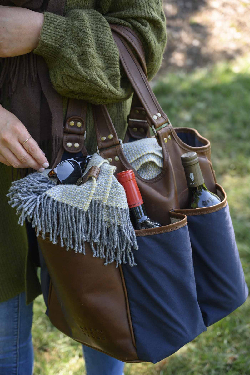 Belle Picnic Tote in Navy Ventile and Baldwin Oak by Moore & Giles