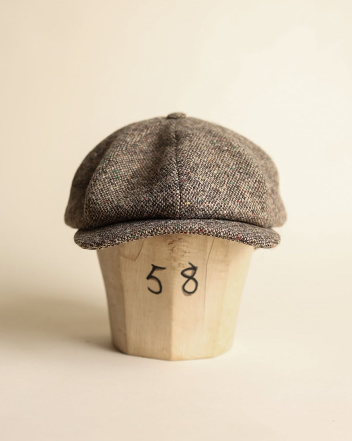 Newsboy Classic Cap in 'Magee 1866' Wool Donegal (Choice of Colors) by Wigens