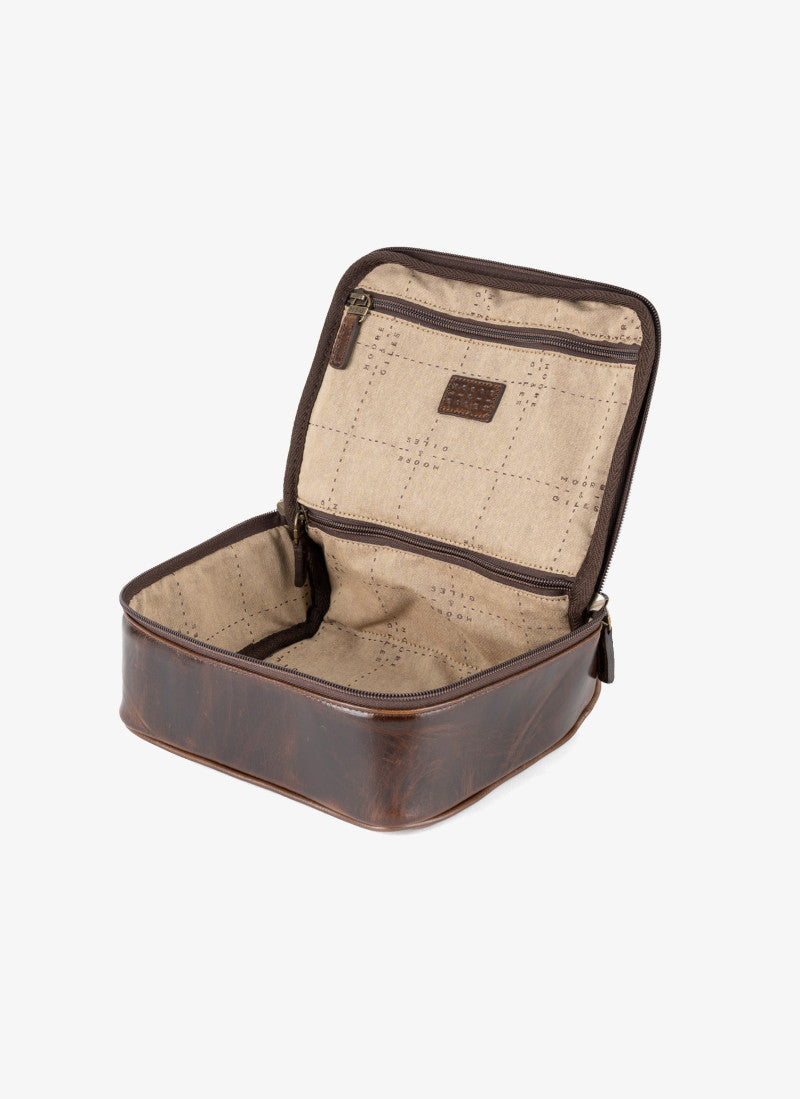 Donald Wash Kit in Brompton Brown by Moore & Giles
