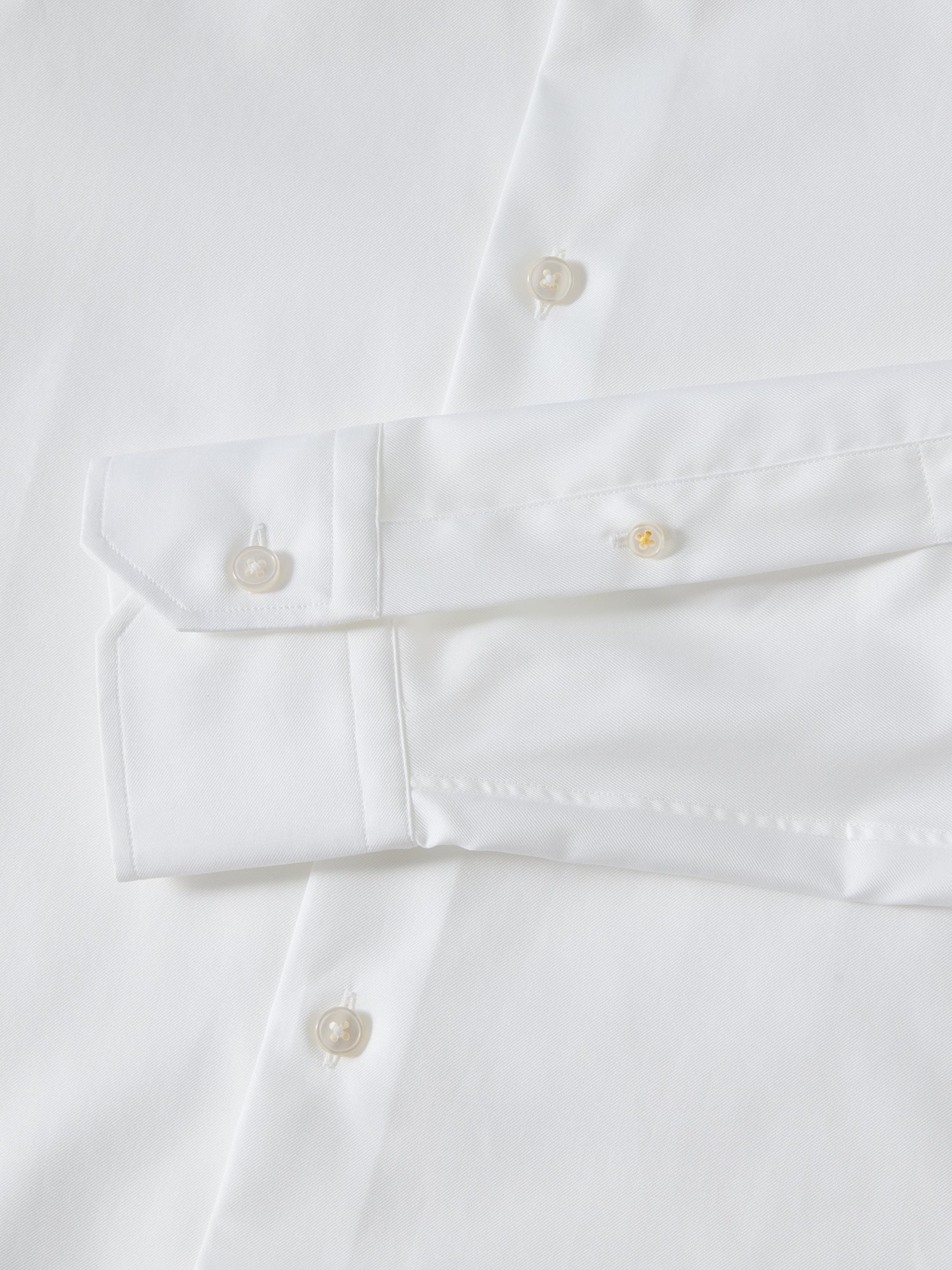 Reynolds Cotton Twill Shirt in White by Robert Talbott