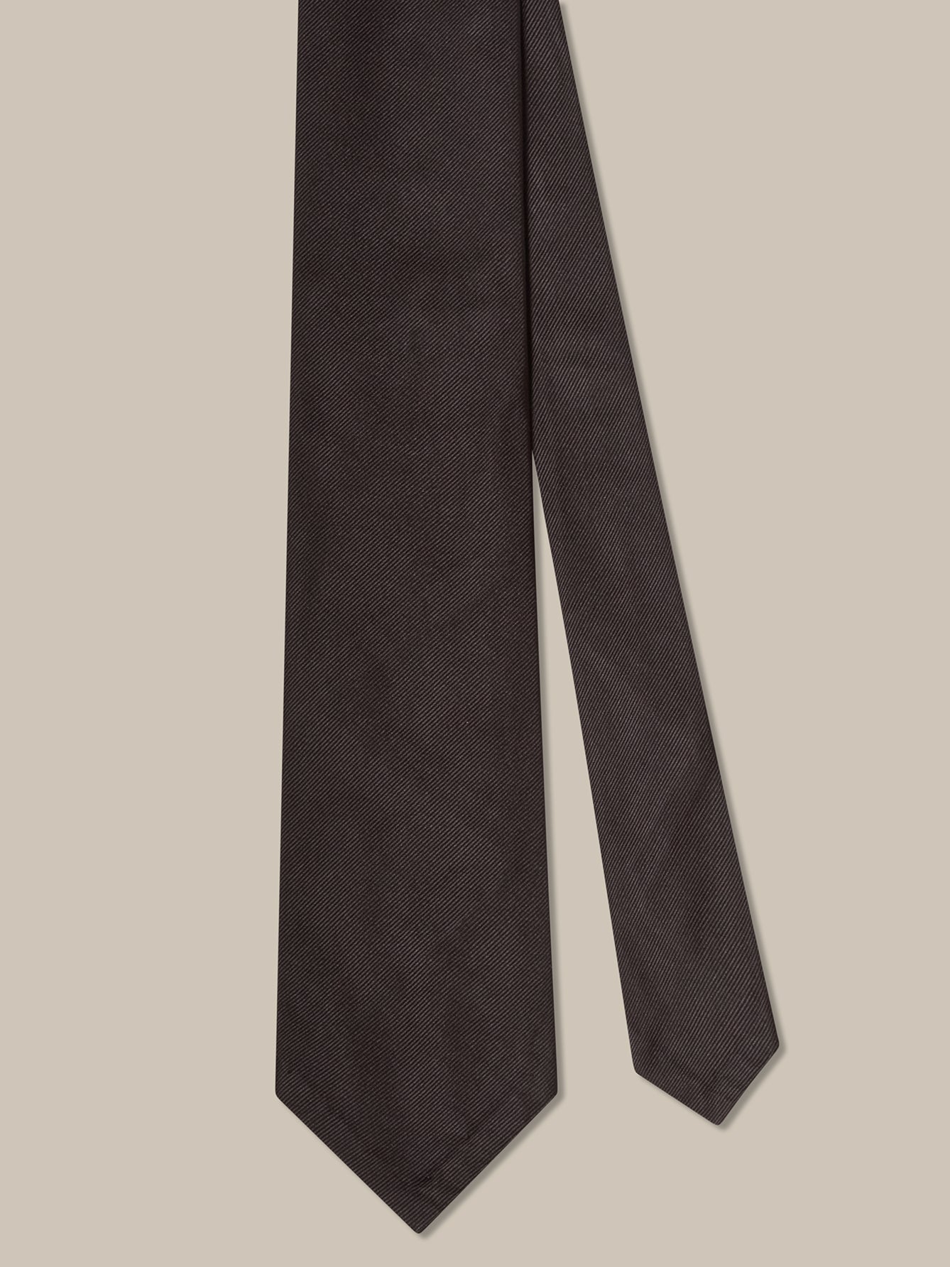 Newman 7 Fold Solid Silk Necktie in Black by Robert Talbott
