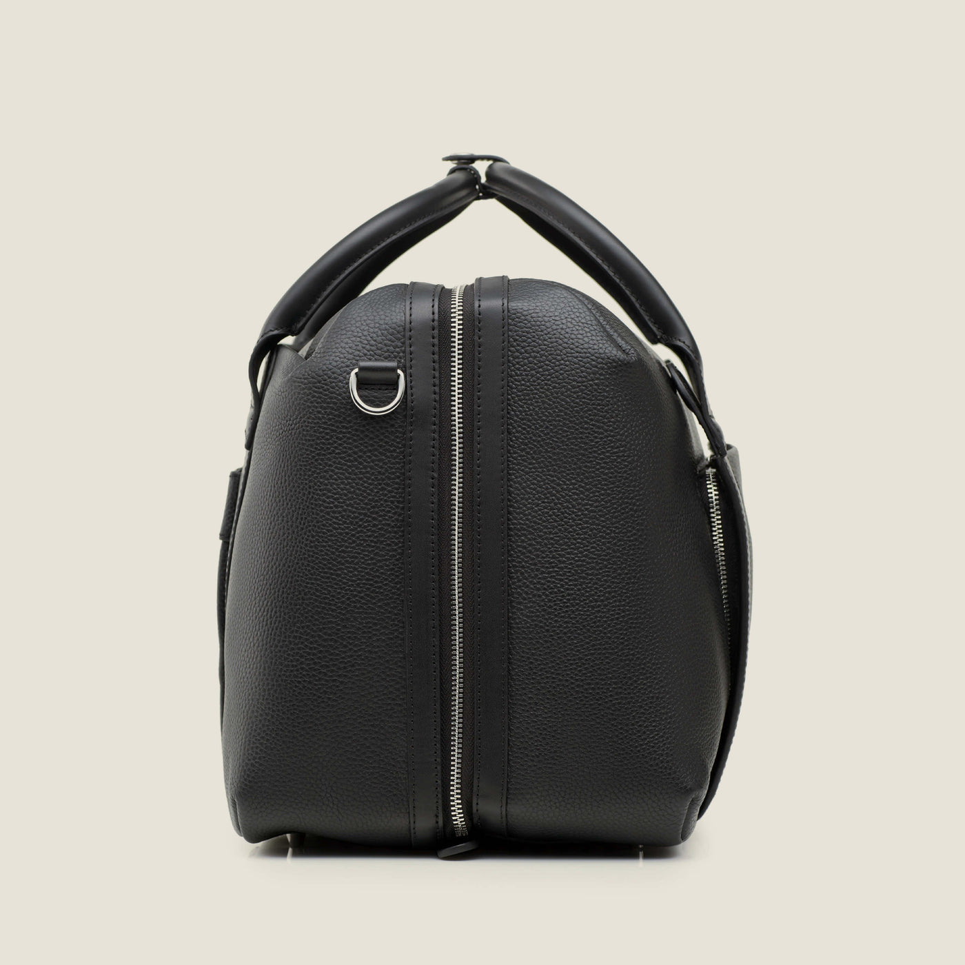 Duffle Leather Suitcase in Jet Black by Wool & Oak