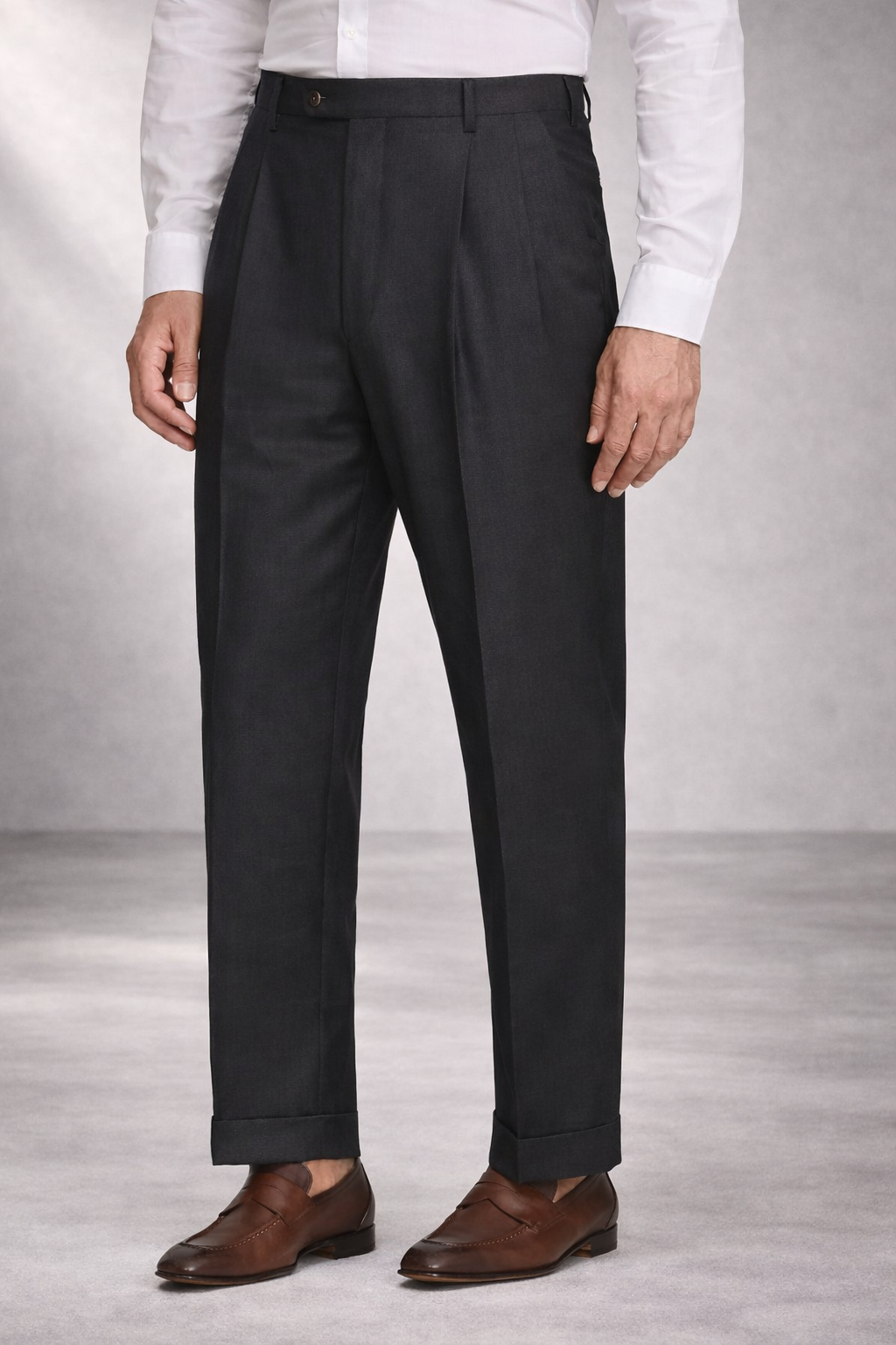 Bennett Double Pleated Super 120s Wool Serge Trouser in Dark Grey (Full Fit) by Zanella