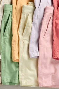 Broken Twill Stretch Cotton Shorts in Lemon Icing (College Modern Fit - 8" Inseam) by Ballin