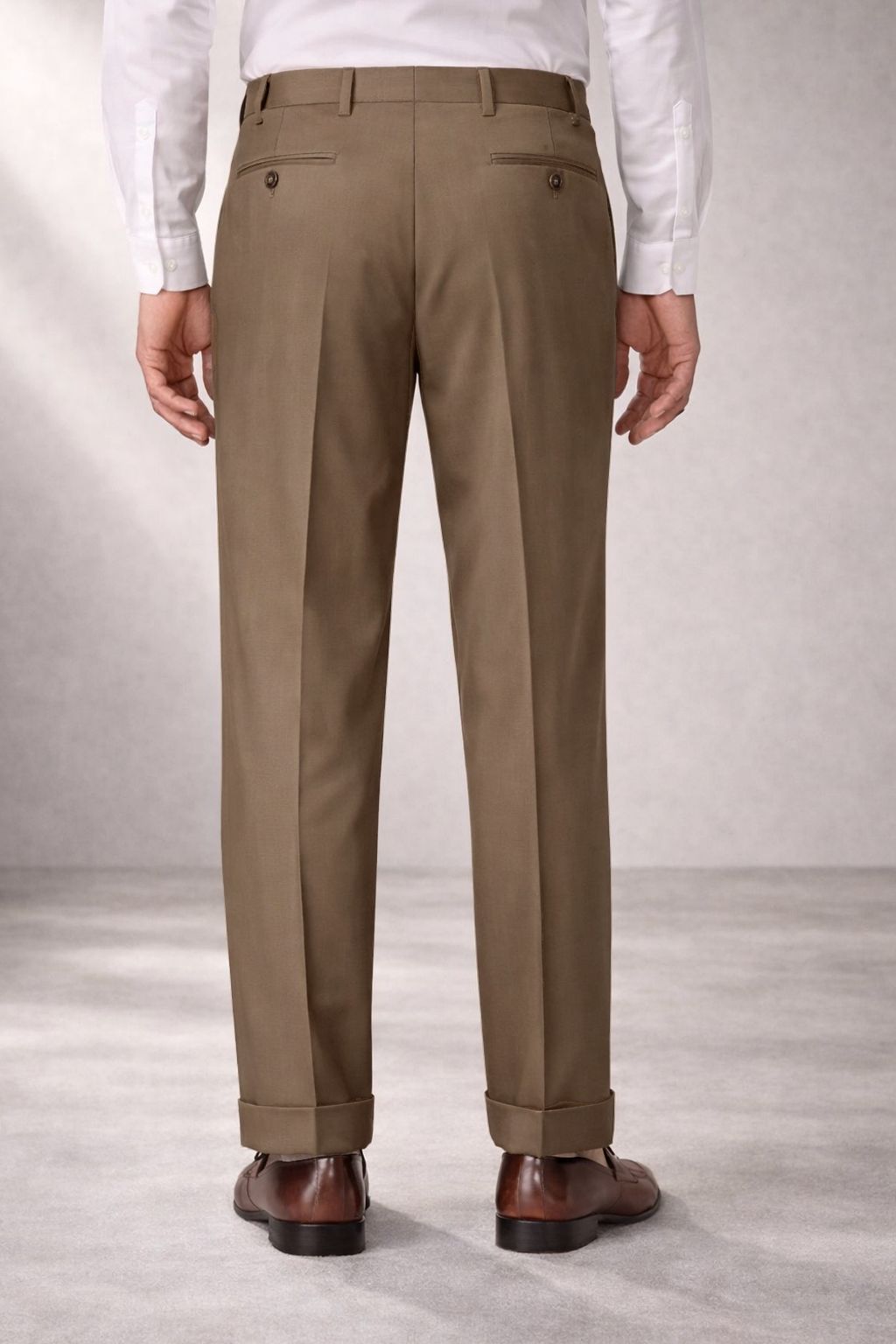 Bennett Double Pleated Super 120s Wool Serge Trouser in Medium Brown (Full Fit) by Zanella