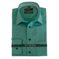 No-Iron Cotton Dress Shirt with Spread Collar in Green (Regular Fit) by Leo Chevalier